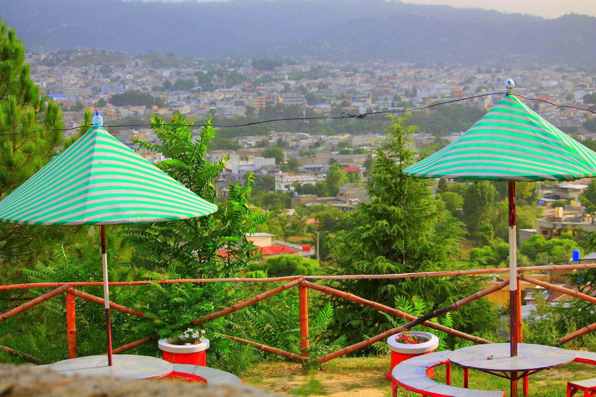 Red Rose Hotel & Resort Mansehra Luaran gambar